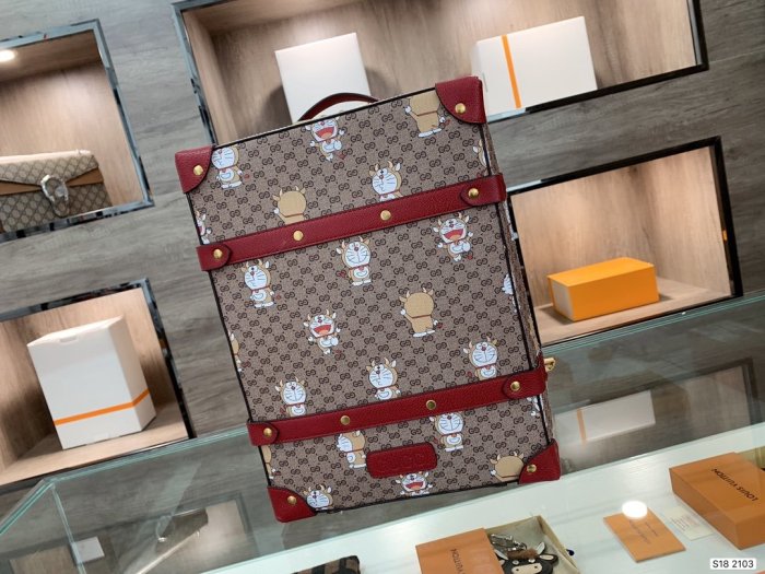 202103SS新作Gucci グッチ レディースリュックスーパーコピー