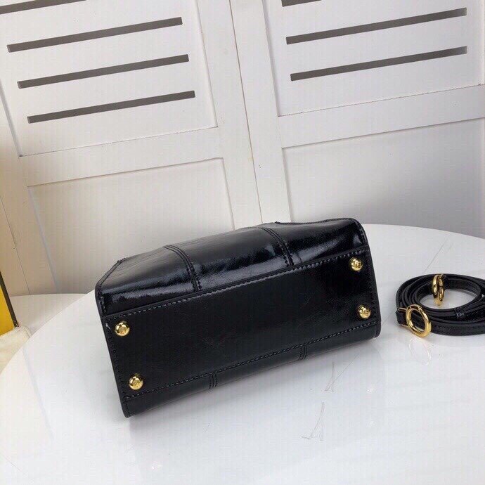 2020SS新作 FENDI フェンディ レディース ハンドバックスーパーコピー