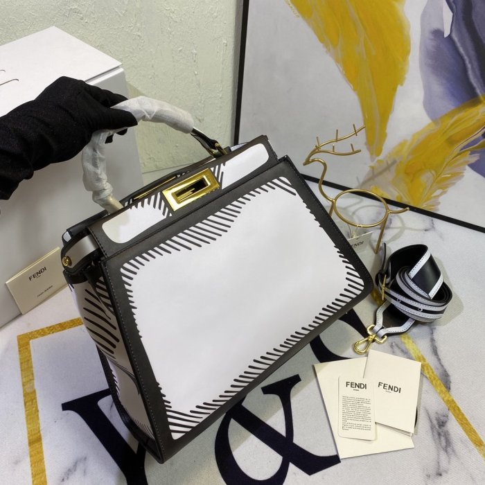 2020SS新作 FENDI フェンディ レディース ハンドバックスーパーコピー