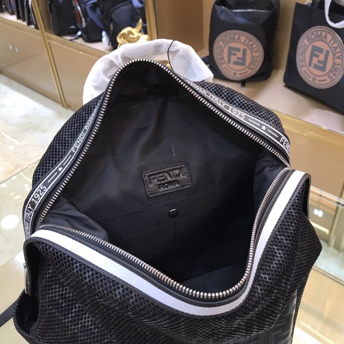 202105SS新作 FENDI フェンディ メンズ リュックバックスーパーコピー