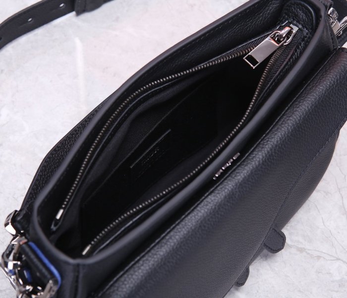 202103SS新作 Dior ディオール メンズ ショルダーバックスーパーコピー