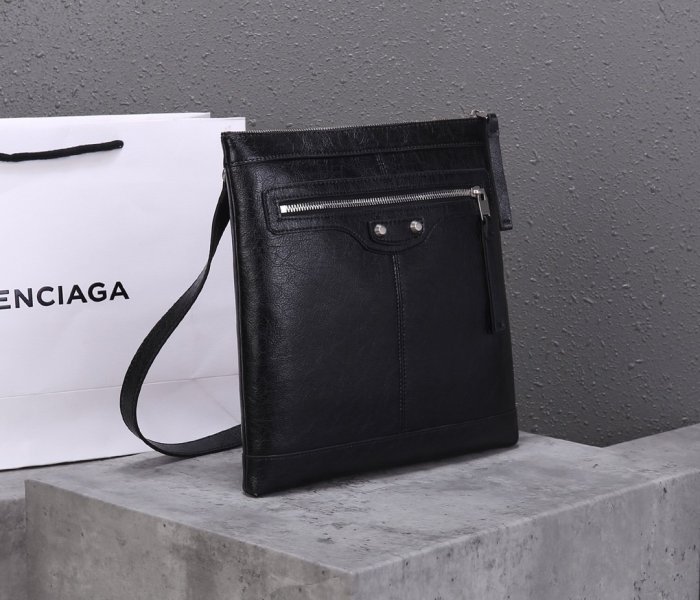 2020SS新作 Balenciaga バレンシアガ メンズ ショルダーバック スーパーコピー