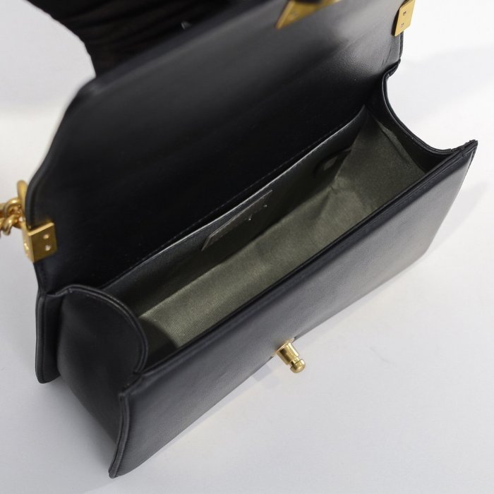2021SS新作 シャネル Chanel ショルダーバック スーパーコピー