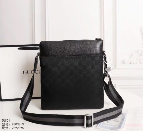 202103SS新作 Gucci グッチ メンズ ショルダーバックスーパーコピー