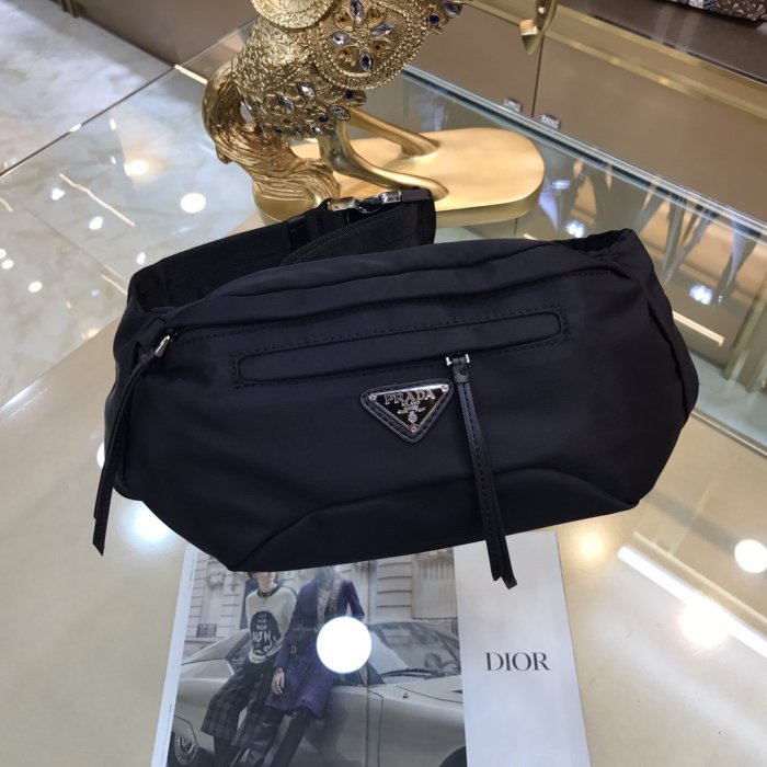 202103SS新作 メンズ Prada プラダ ショルダーバックスーパーコピー