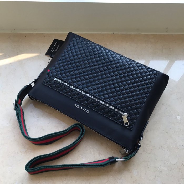 2020SS新作 Gucci グッチ メンズ ショルダーバックスーパーコピー