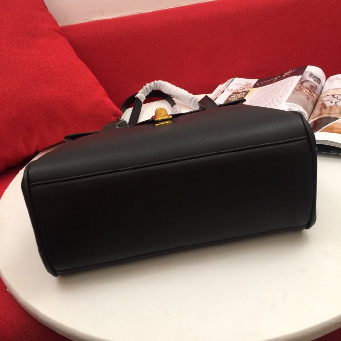 2021SS新作 Celine セリーヌ レディースショルダーバッグスーパーコピー