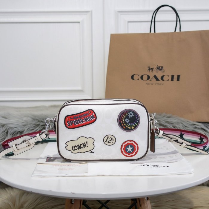 202106SS新作 Coach コーチ レディース ショルダーバッグスーパーコピー
