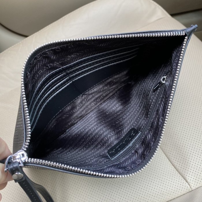 202105SS新作 Prada プラダ メンズ ハンドバックスーパーコピー