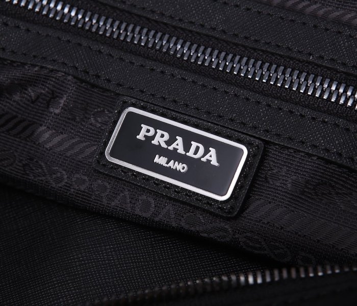 2021SS新作 メンズ Prada プラダショルダーバッグスーパーコピー