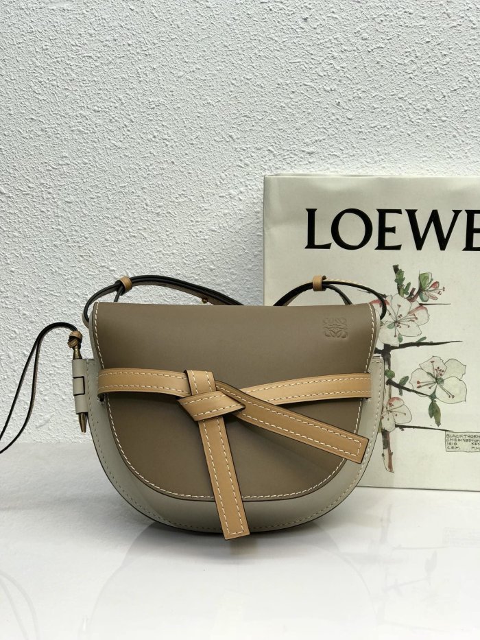 202106SS新作 LOEWE ロエベ レディース ショルダーバッグスーパーコピー