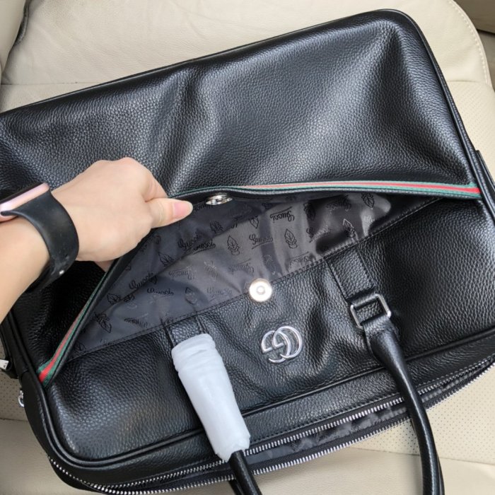 2021SS新作 Gucci グッチ メンズ ハンドバックスーパーコピー