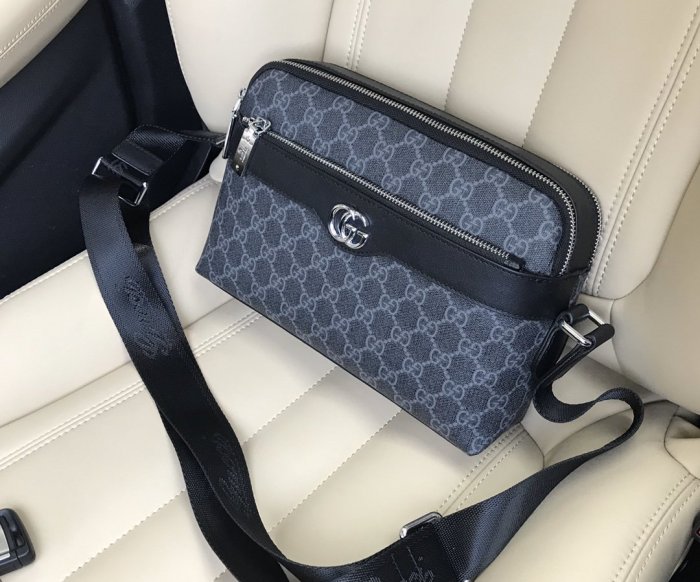 2020SS新作 Gucci グッチ メンズ ショルダーバックスーパーコピー