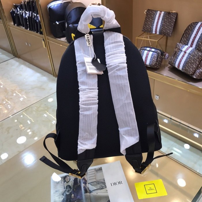 2020SS新作 FENDI フェンディ リュックバック スーパーコピー