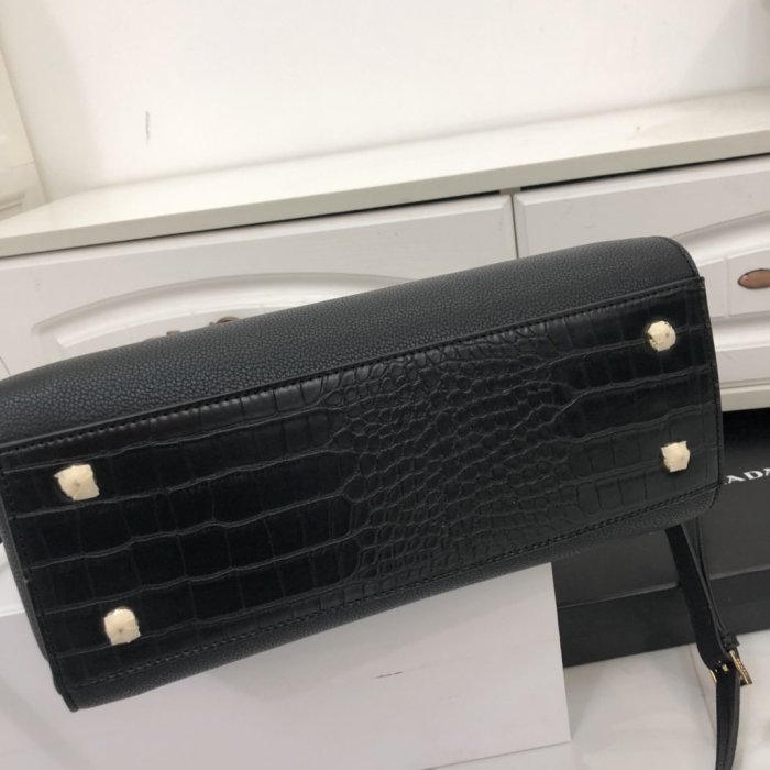2021SS新作 Prada プラダ レディースハンドバックスーパーコピー