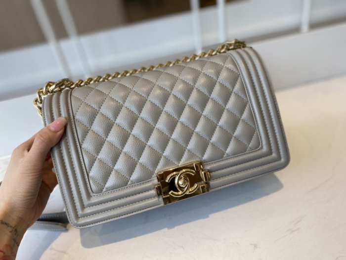 2021SS新作 シャネル Chanel ショルダーバック スーパーコピー