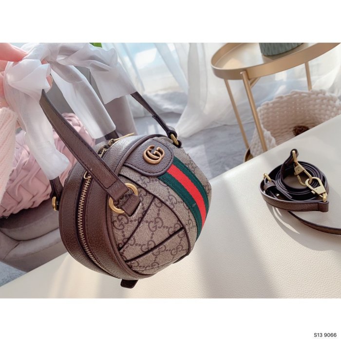 2021SS新作Gucci グッチ レディースハンドバックスーパーコピー