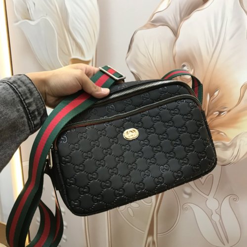 2020SS新作 Gucci グッチ メンズ ショルダーバックスーパーコピー