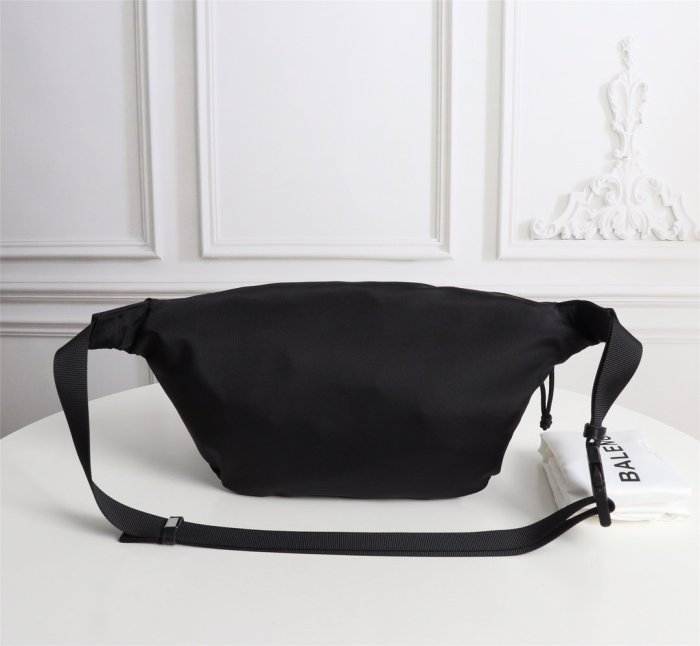 202103SS新作 Balenciaga バレンシアガ メンズ ショルダーバックスーパーコピー