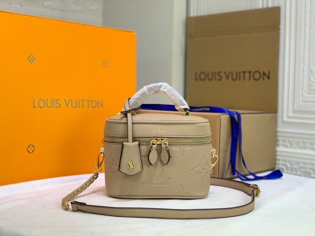 202105SS新作 Louis Vuitton ルイヴィトン レディースショルダーバック スーパーコピー