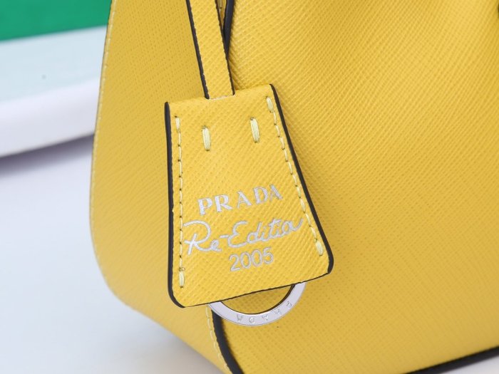 202103SS新作 Prada プラダ レディース ショルダーバックスーパーコピー