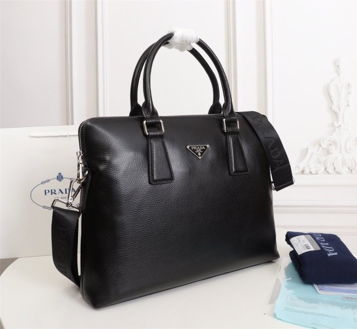 202103SS新作 メンズ Prada プラダ ハンドバックスーパーコピー