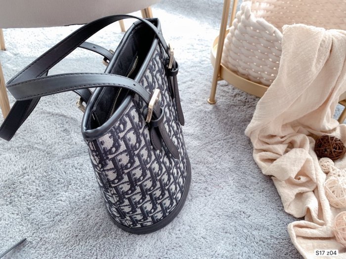 2020SS新作 Dior ディオール レディース ショルダーバッグ スーパーコピー