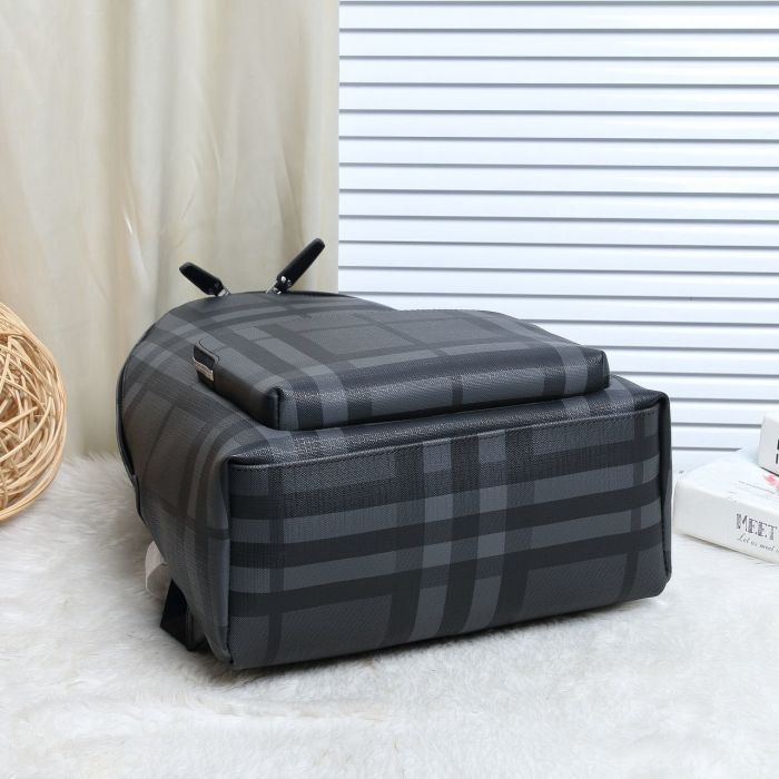 202103SS新作 Burberry バーバリー メンズリュックバックスーパーコピー