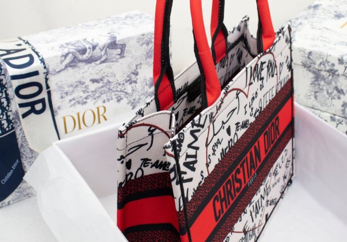2020SS新作 Dior ディオール レディースハンドバックスーパーコピー