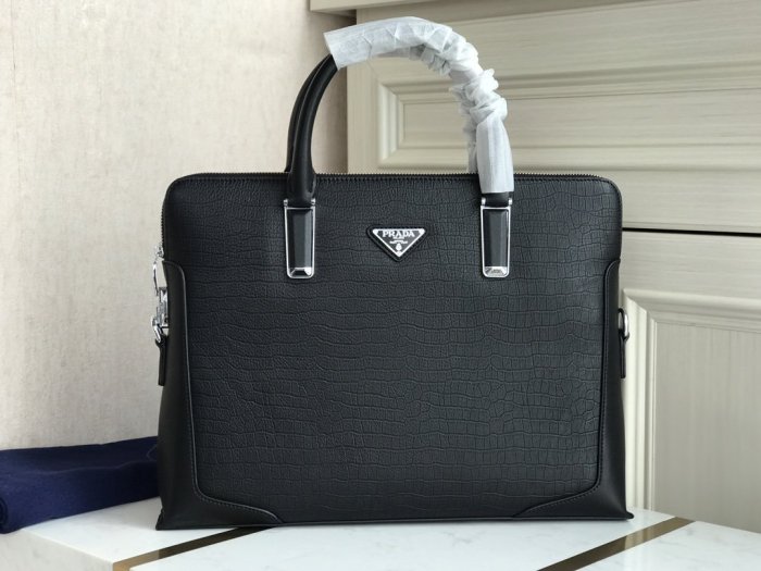 2021SS新作 メンズ Prada プラダ ハンドバックスーパーコピー