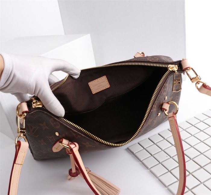 2021SS新作 Louis Vuitton ルイヴィトン レディース ショルダーバック スーパーコピー