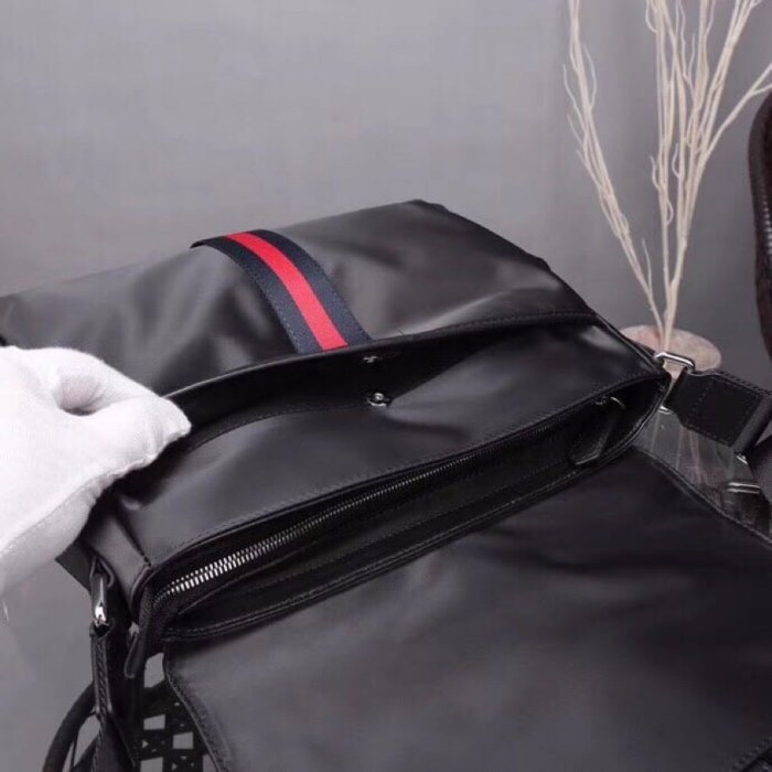 2020SS新作 Gucci グッチ メンズ ショルダーバックスーパーコピー