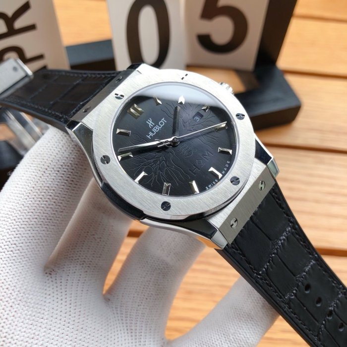 2020SS新作HUBLOT ウブロメンズ時計 スーパーコピー 7色