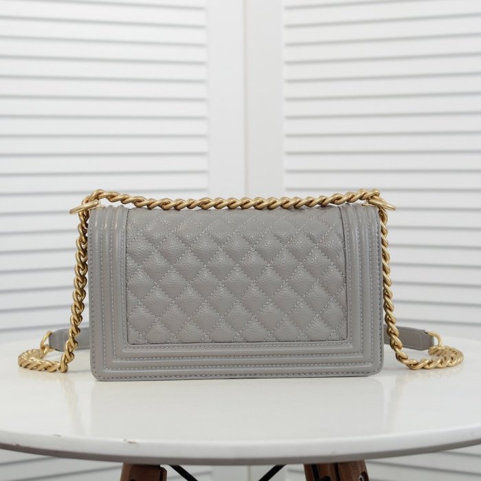 2021SS新作 シャネル Chanel ショルダーバック スーパーコピー