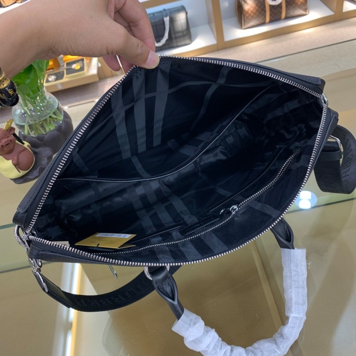 2020SS新作 Burberry バーバリー メンズ ハンドバックスーパーコピー
