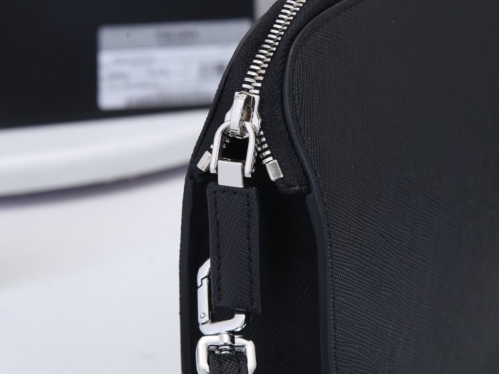 2021SS新作 メンズ Prada プラダ ハンドバックスーパーコピー