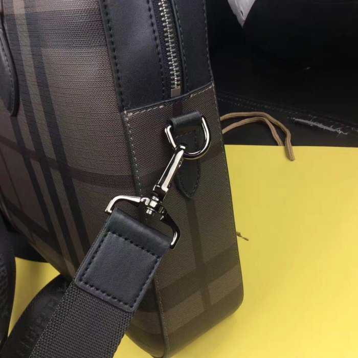 2021SS新作 Burberry バーバリー メンズ ハンドバックスーパーコピー