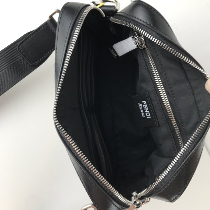 2021SS新作 FENDI フェンディ ショルダーバック スーパーコピー