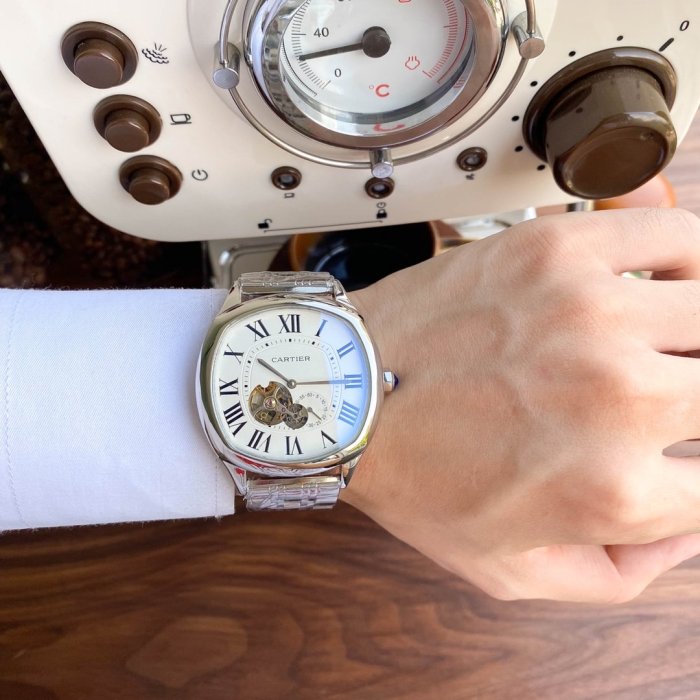 2020SS新作Cartier カルティエ メンズ 時計 スーパーコピー4色