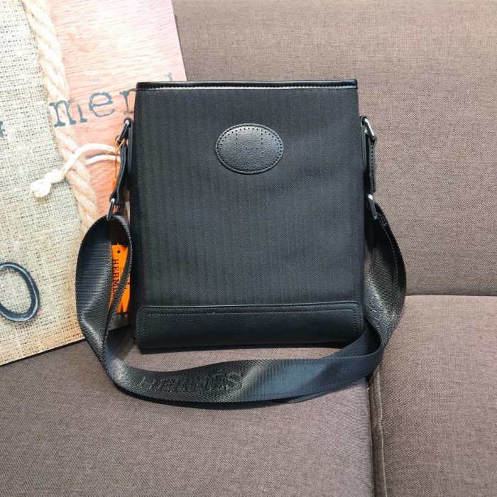 202105SS新作 エルメス Hermes メンズ ショルダーバックスーパーコピー