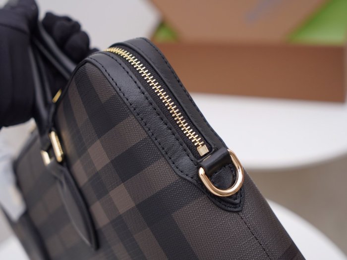 2021SS新作 Burberry バーバリー メンズ ハンドバックスーパーコピー