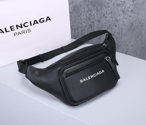 2020SS新作 Balenciaga バレンシアガ メンズ ショルダーバックスーパーコピー