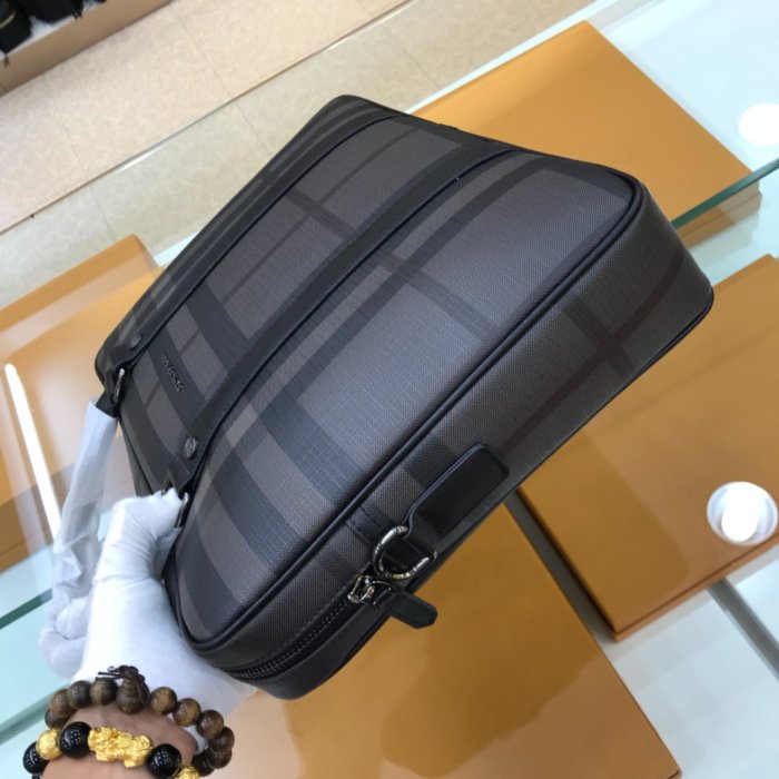 2020SS新作 Burberry バーバリー メンズ ハンドバックスーパーコピー