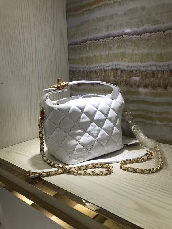 2021SS新作 シャネル Chanel ショルダーバック スーパーコピー