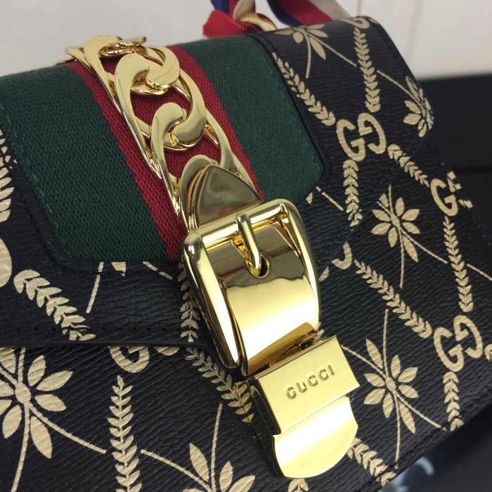 2020SS新作Gucci グッチ レディースショルダーバッグスーパーコピー