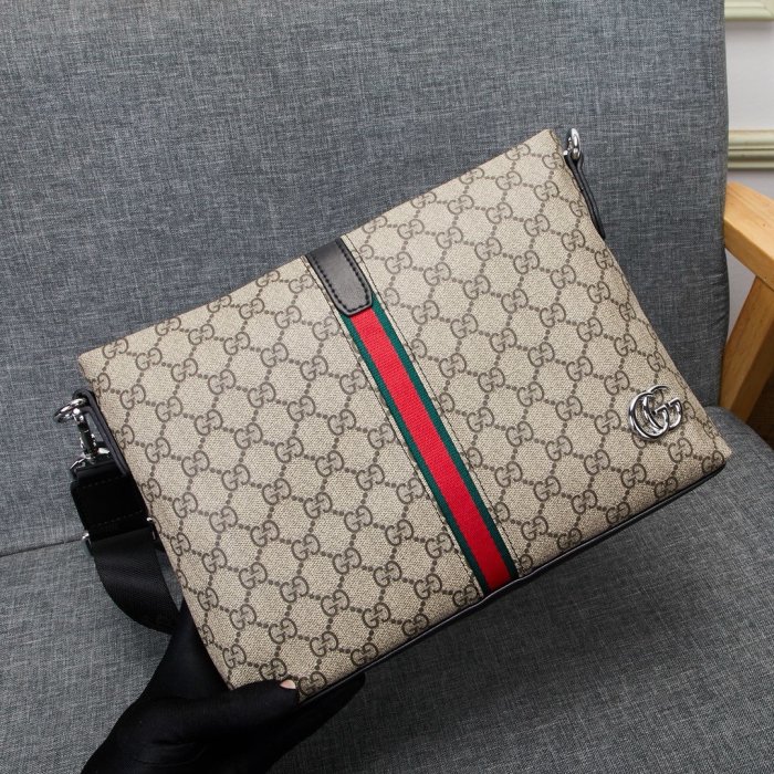 2020SS新作 Gucci グッチ メンズ ショルダーバックスーパーコピー
