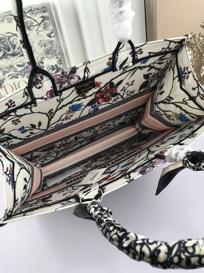 2020SS新作 Dior ディオール レディースハンドバックスーパーコピー