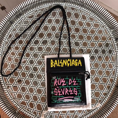 202103SS新作 Balenciaga バレンシアガ レディース ショルダーバックスーパーコピー