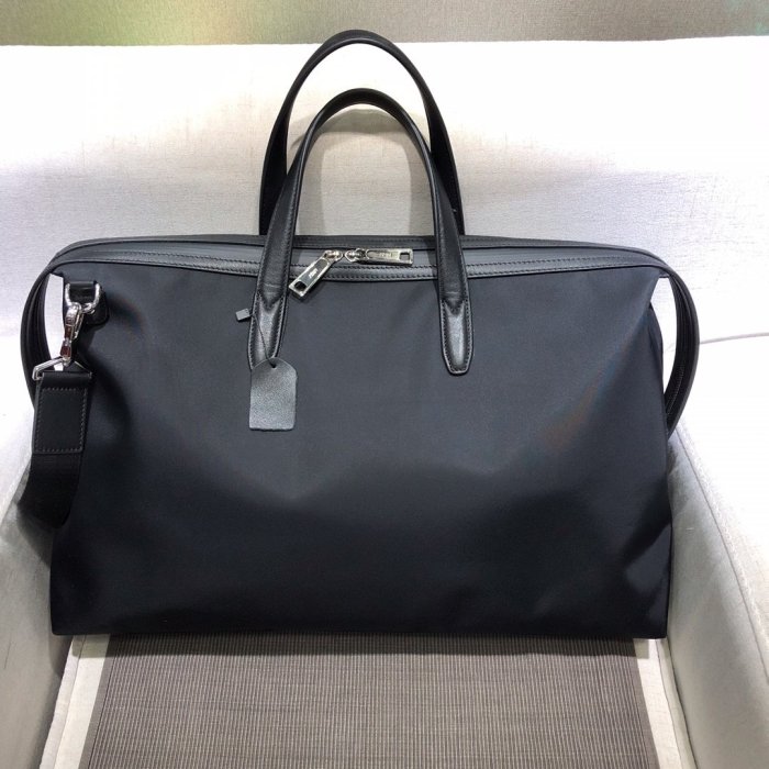 2020SS新作 FENDI フェンディ ショルダーバック スーパーコピー