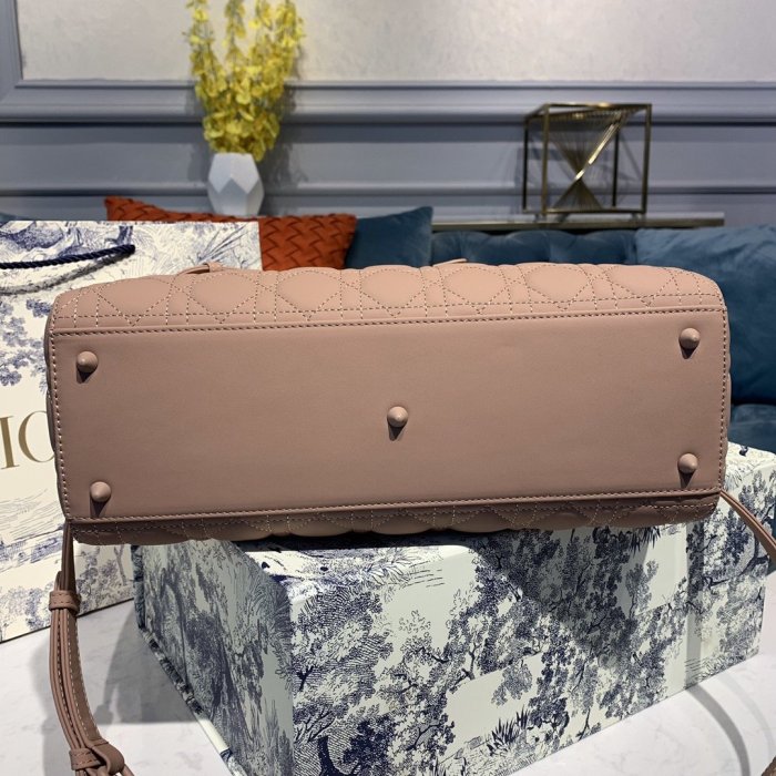 2020SS新作 Dior ディオール レディースハンドバックスーパーコピー